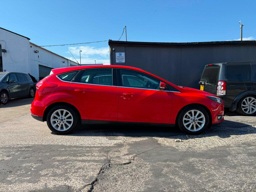 Ford Focus 1.5 Tdci Titanium Euro 6 Ss WD16WEU Red #2