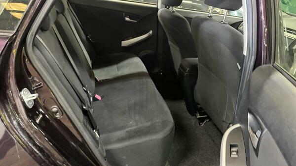 Toyota Prius Hatchback 1.8 Blue #10