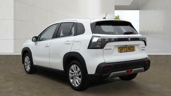 Suzuki S Cross Motion White #6