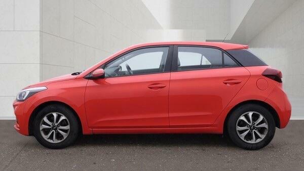Hyundai I20 Se Red #5