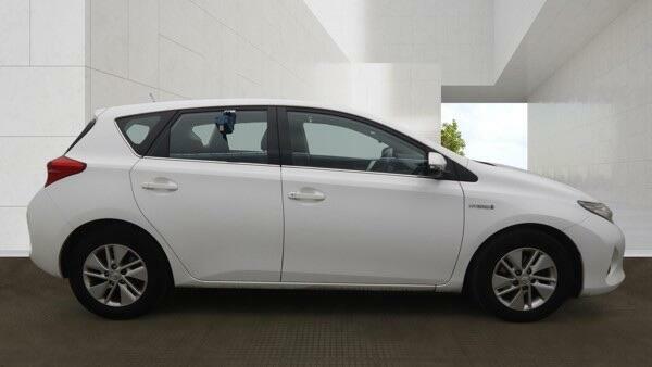 Toyota Auris Active Blue #10
