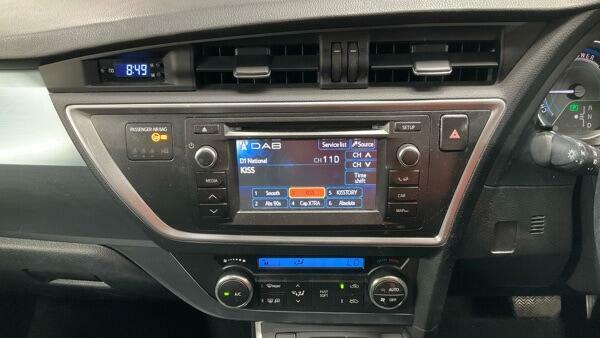 Toyota Auris Active Blue #11
