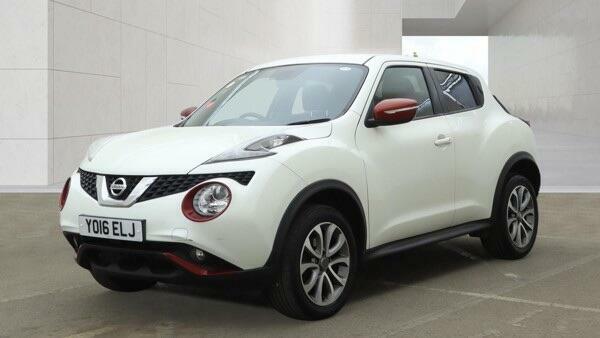 Nissan Juke Tekna White