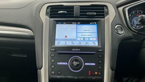Ford Mondeo St-line Silver #7