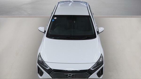 Hyundai Ioniq Hatchback Silver #9