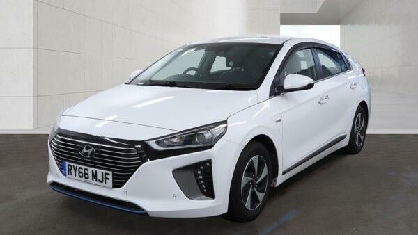Hyundai Ioniq Premium Se White