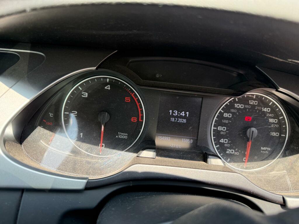 Audi A4 Executive S Line Red #5