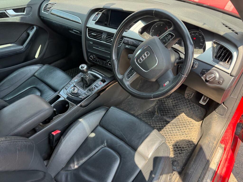 Audi A4 Executive S Line Red #3