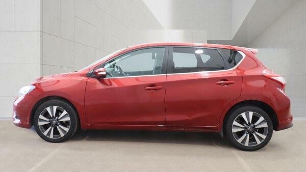 Nissan Pulsar N-tec Red #6