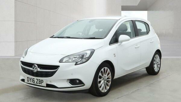 Vauxhall Corsa Se White