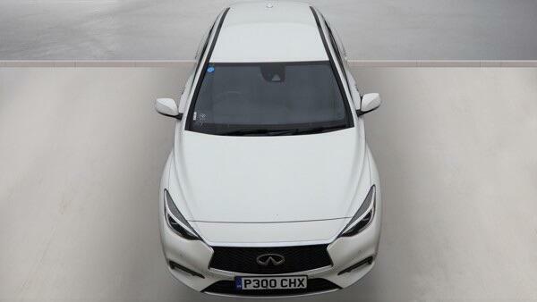 Infiniti Q30 Hatchback Black #7