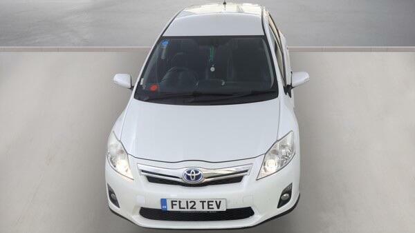 Toyota Auris T Spirit White #4