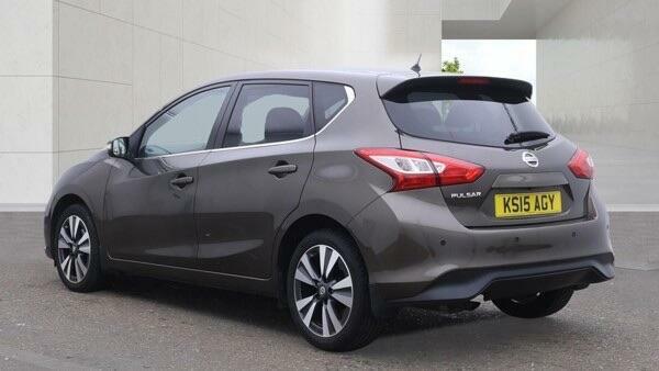 Nissan Pulsar N-tec Beige #4
