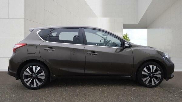 Nissan Pulsar 1.2 Tekna Dig-t Silver #10