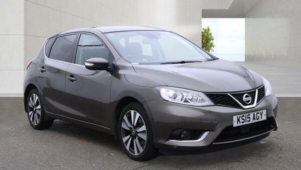 Nissan Pulsar N-tec Beige #3