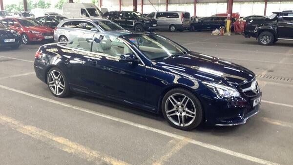 Mercedes-Benz E Class Amg Line Blue #3