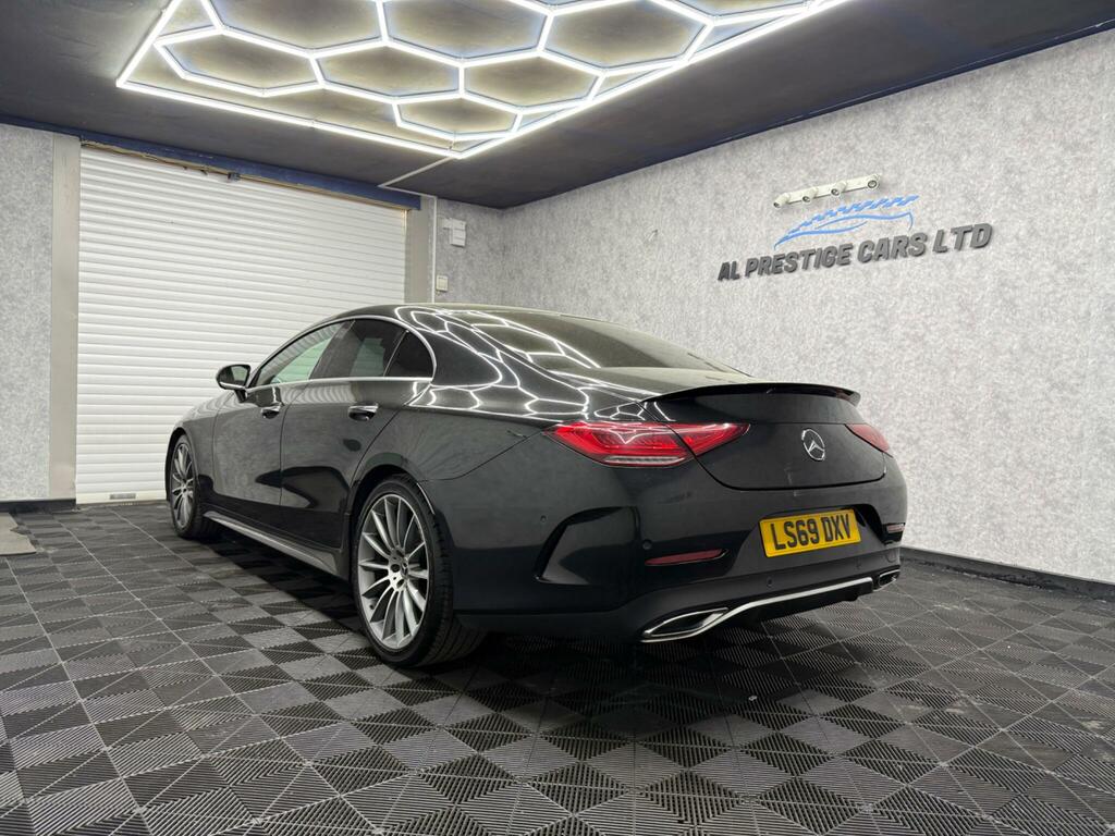 Mercedes-Benz CLS Amg Line Black #6