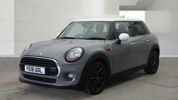 Mini Hatch Cooper D Grey