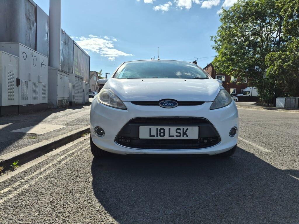 Ford Fiesta Zetec White #3