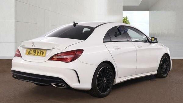 Mercedes-Benz CLA Class Amg Line Night Edition White #2