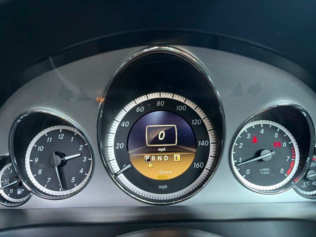 Mercedes-Benz E Class 3.0 E350 Cdi V6 Blueefficiency Sport Cabriolet G-t White #22