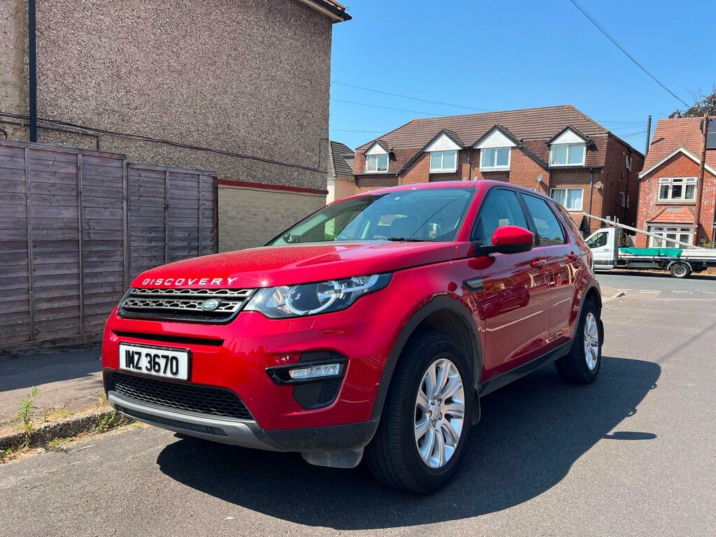 Land Rover Discovery Sport Se Tech Red