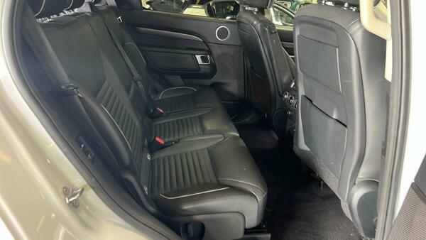 Land Rover Discovery Hse Luxury White #6