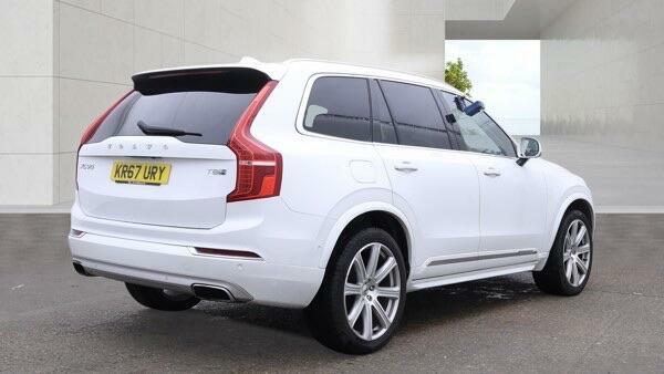 Volvo XC90 Inscription Pro White #2