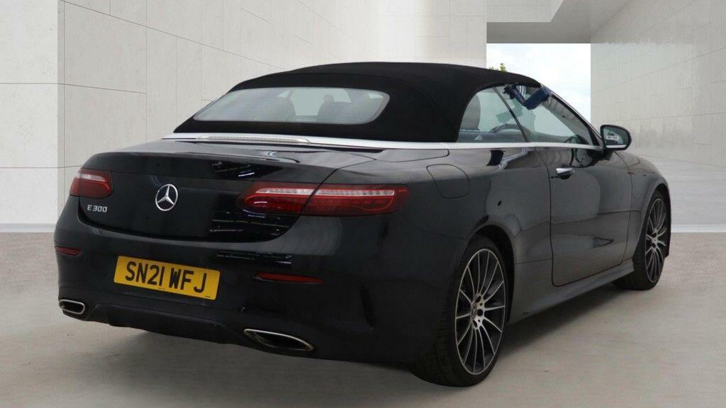 Mercedes-Benz E Class Amg Line Night Edition Black #2