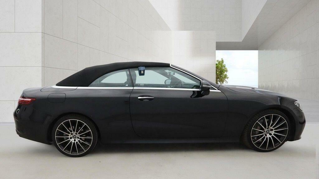 Mercedes-Benz E Class Amg Line Night Edition Black #5