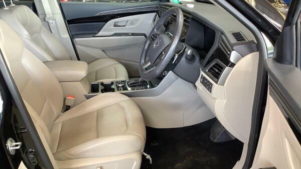 SsangYong Korando Ultimate Black #5
