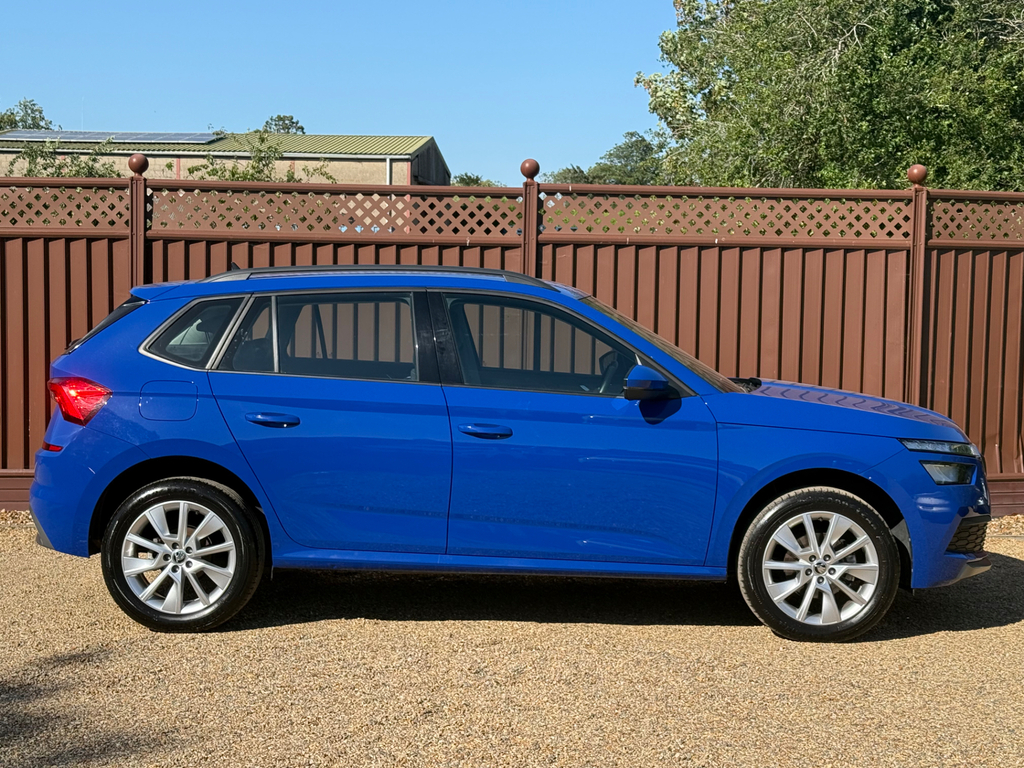 Skoda Kamiq 1.0 Tsi Se Suv Dsg Euro 6 Ss 110 Ps FD73AYS #3