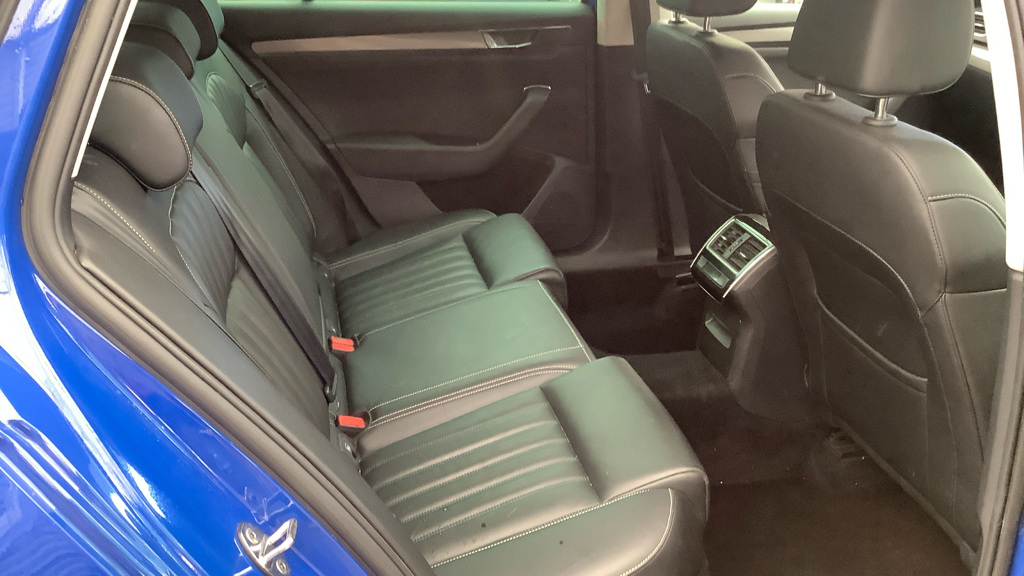 Skoda Superb 2.0 Laurin And Klement Tsi Dsg 5 Seat Luxur Blue #11