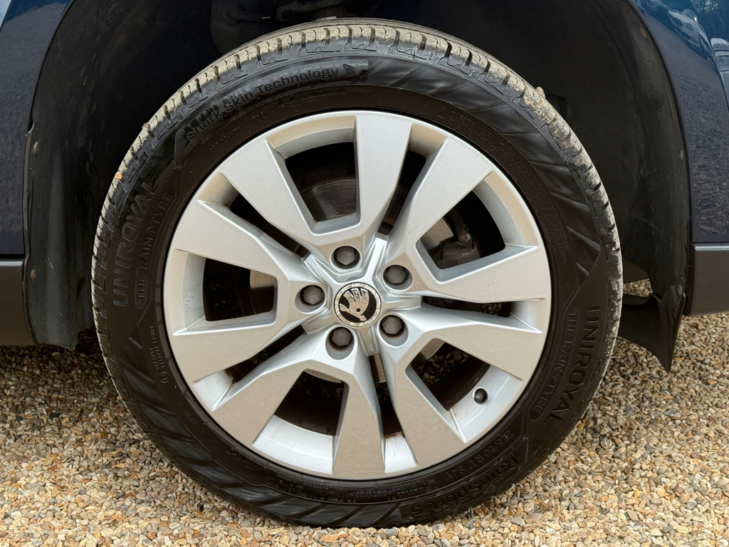 Skoda Yeti 1.2 Tsi Se L Outdoor Dsg Euro 6 Ss DF66NLD #4