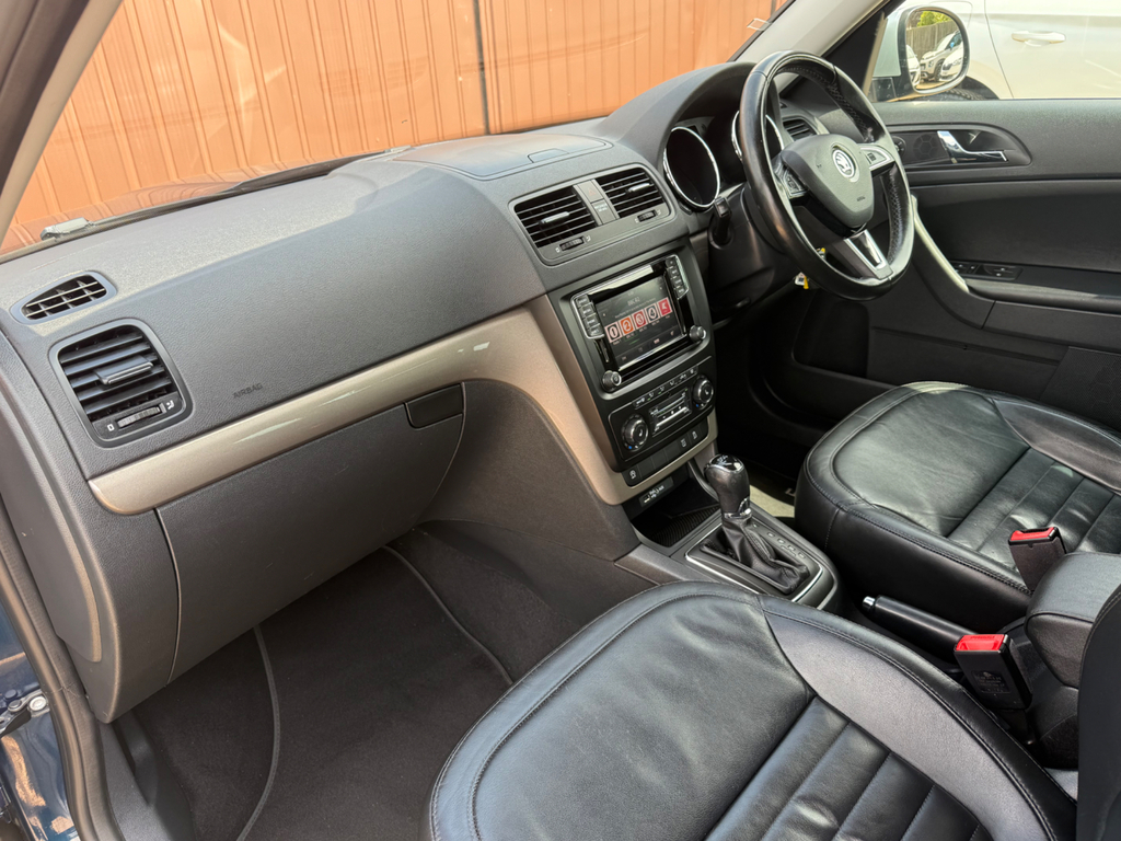 Skoda Yeti 1.2 Tsi Se L Outdoor Dsg Euro 6 Ss DF66NLD #2