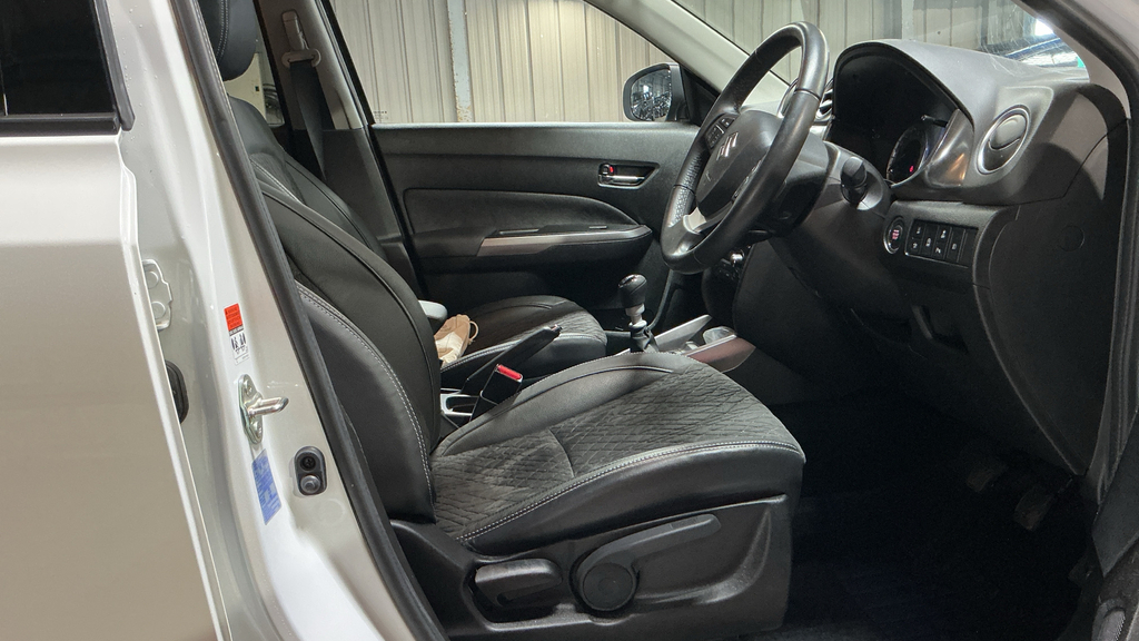 Suzuki Vitara 1.4 Boosterjet Mhev Sz5 Suv Hybrid Manu #2