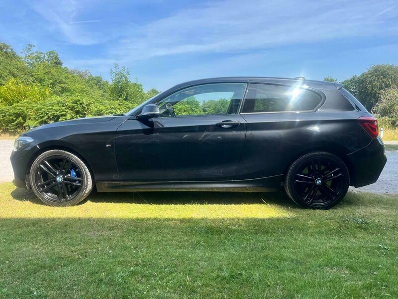 BMW 1 Series 1.5 118I Gpf M DE19YNP Black #4