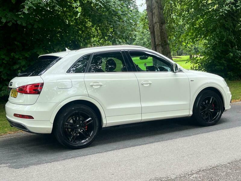 Audi Q3 Suv 2012 Audi Q3 2.0 Tfsi Quattro 5 Black #6