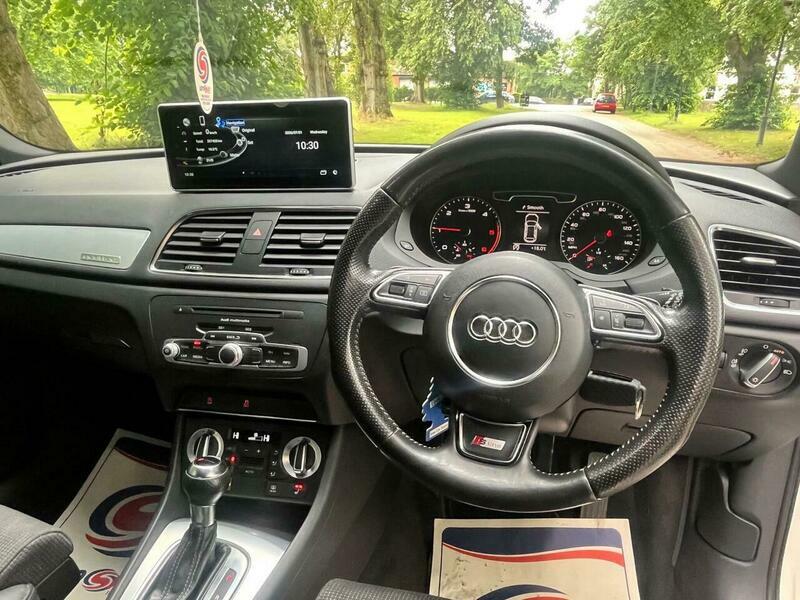 Audi Q3 Suv 2012 Audi Q3 2.0 Tfsi Quattro 5 Black #8