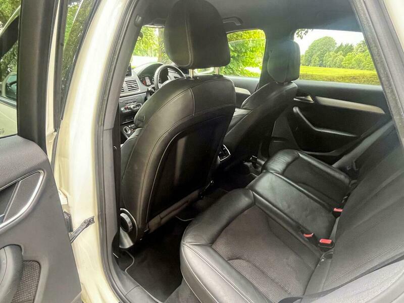 Audi Q3 Suv 2012 Audi Q3 2.0 Tfsi Quattro 5 Black #25