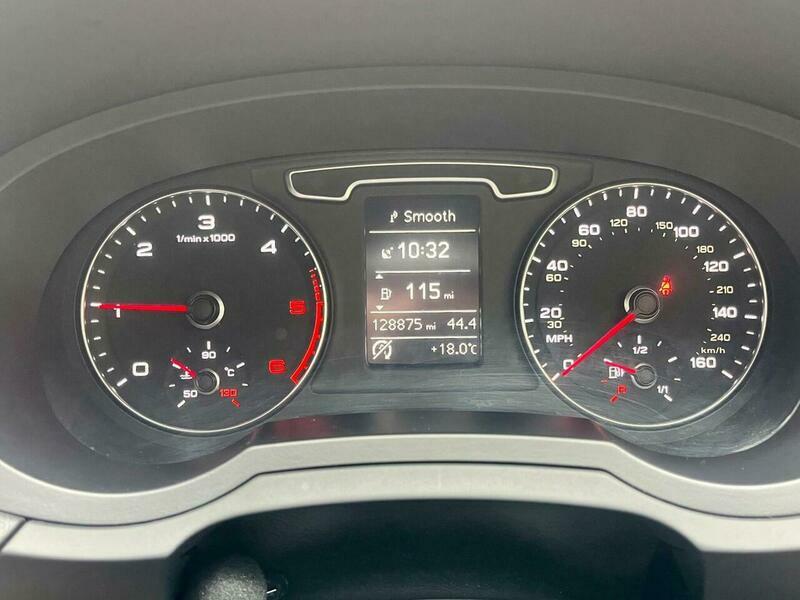 Audi Q3 Suv 2012 Audi Q3 2.0 Tfsi Quattro 5 Black #27