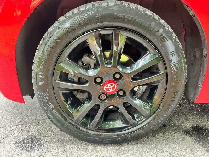Toyota Aygo 1.0 Vvt-i X-press Hatchback Black #14