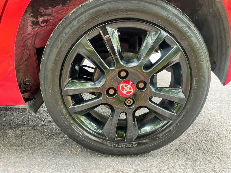 Toyota Aygo 1.0 Vvt-i X-press Hatchback Black #27