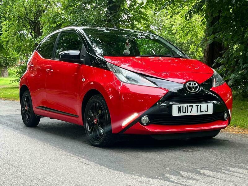 Toyota Aygo 1.0 Vvt-i X-cite 4 Red