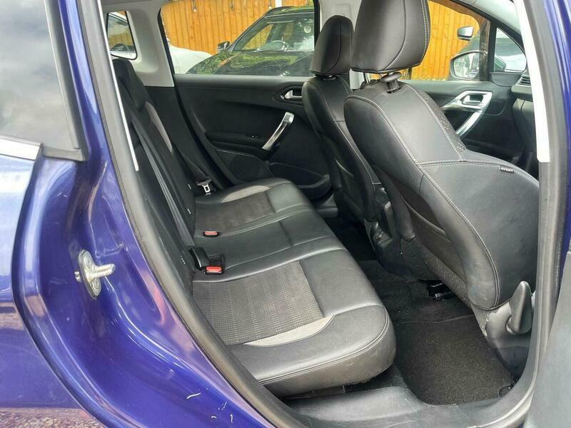 Peugeot 2008 1.2 Vti Allure Euro Blue #5