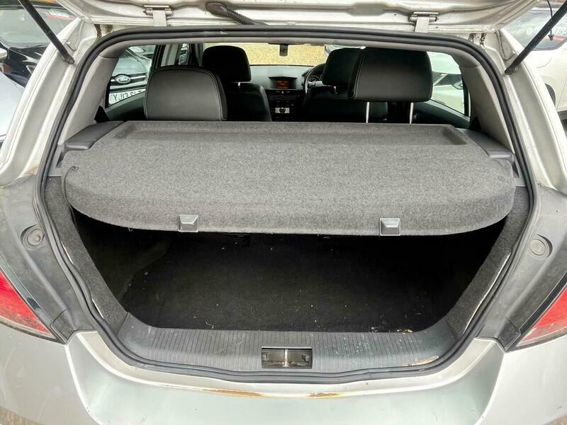 Vauxhall Astra 1.4L 1.4I 16V Life Black #10