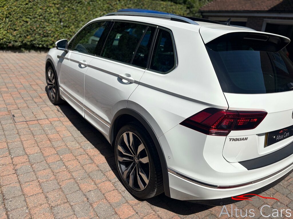 Volkswagen Tiguan 1.5 Tsi Evo R-line Tech Suv Dsg Euro 6 RO70AXB White #4