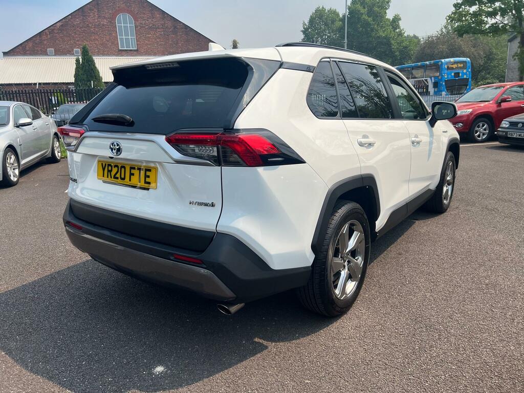 Toyota Rav 4 Design White #6