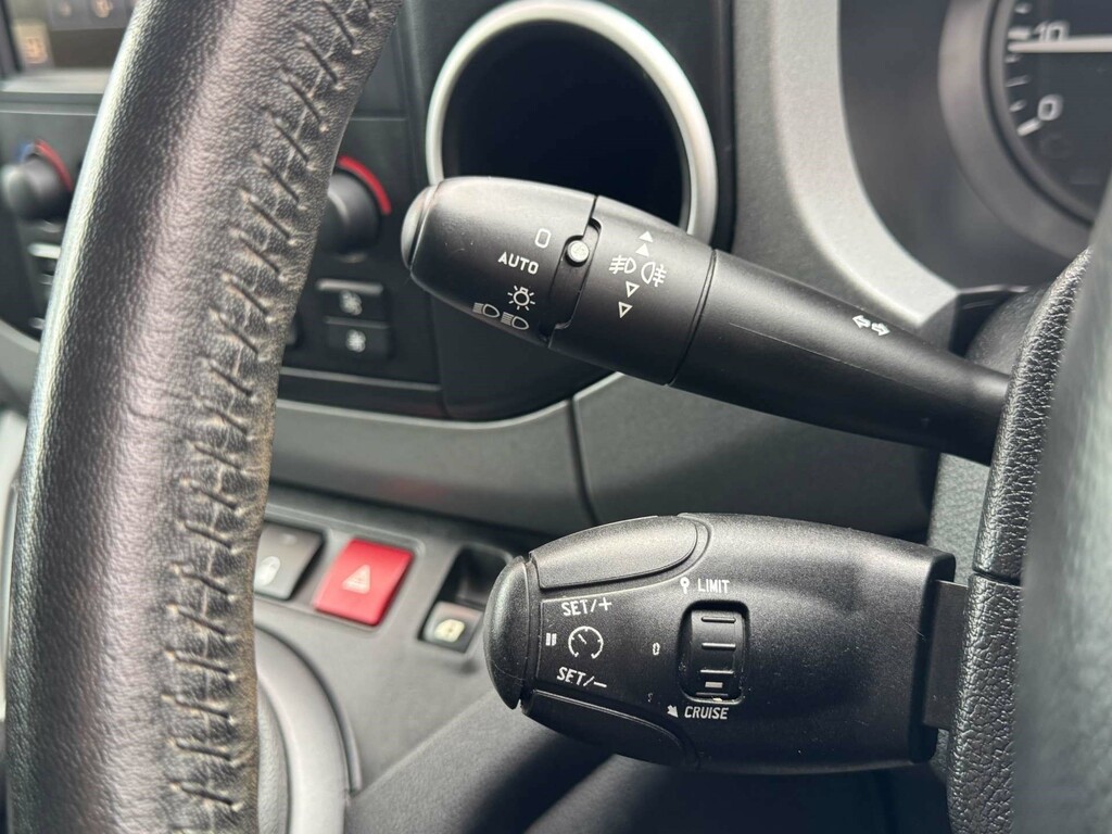 Peugeot Partner Tepee 1.6 Hdi Tepee Outdoor 2015 Grey #48