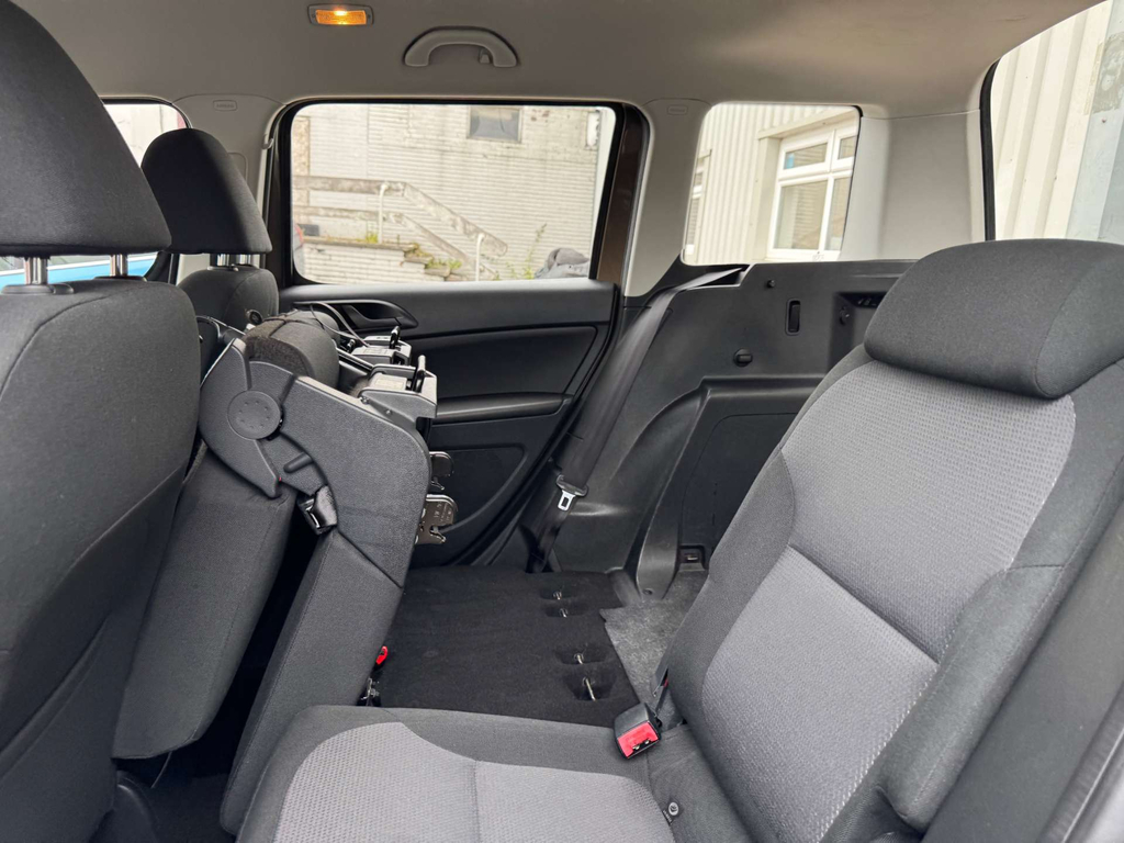 Skoda Yeti Suv 1.2 Tsi Se Dsg Euro 5 201313 Grey #57
